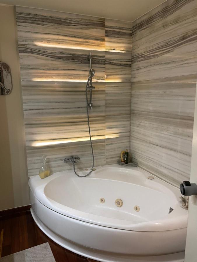 Appartamento Athens Lycabettus Hill Penthouse, Private Roof Garden & Pool Esterno foto